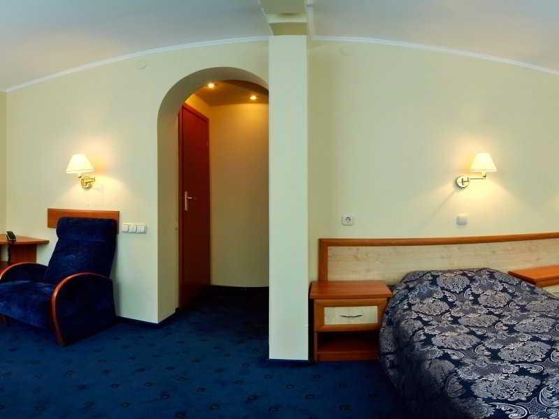 Truskavets 365 Hotel 外观 照片