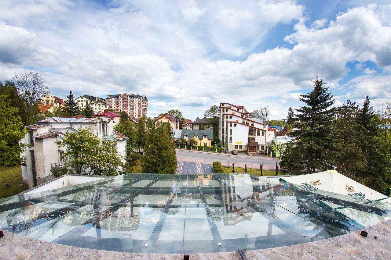 Truskavets 365 Hotel 外观 照片